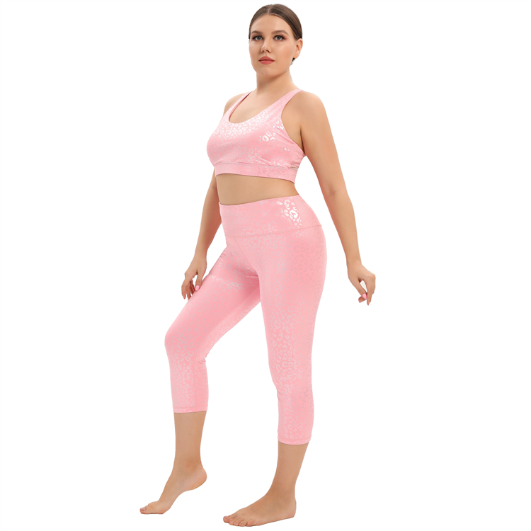 Plus size pink emboss sports wear