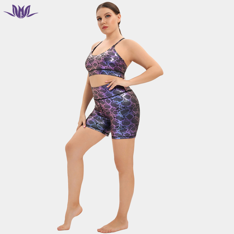 Plus size purple snake gym wear