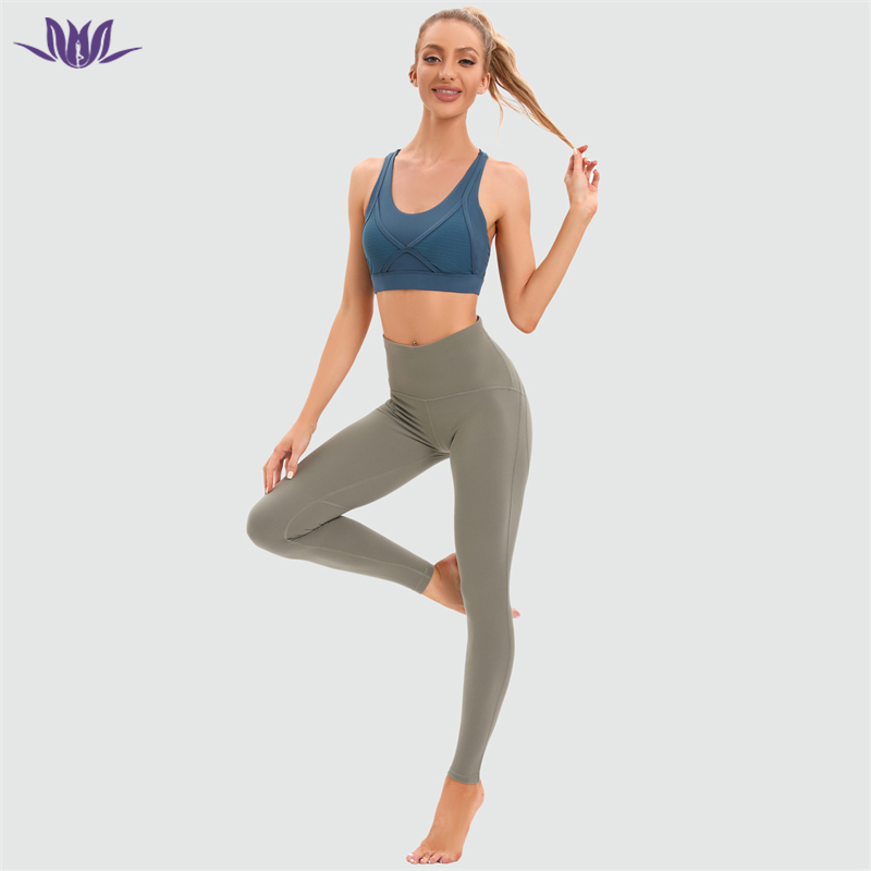 Women's Yoga Set Leggings with Hidden Pocket