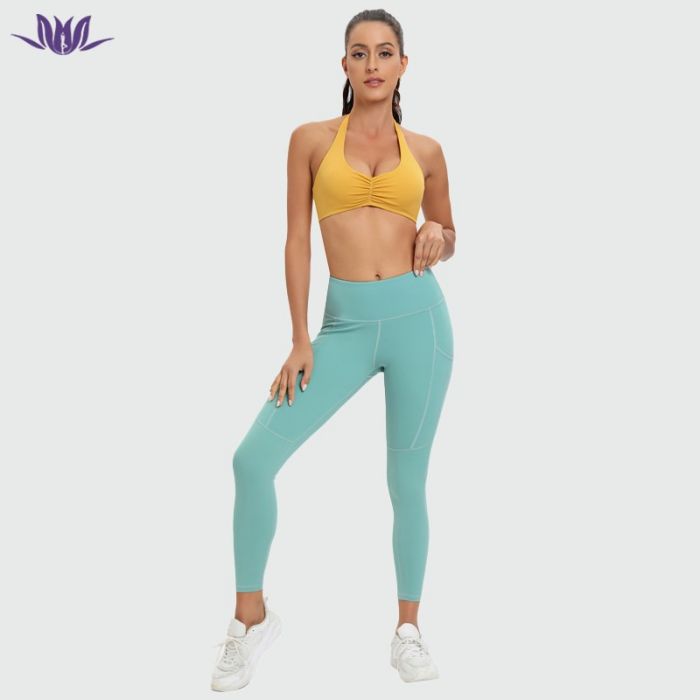 Halter Sports Bra 2 Piece Workout Set With Pocket