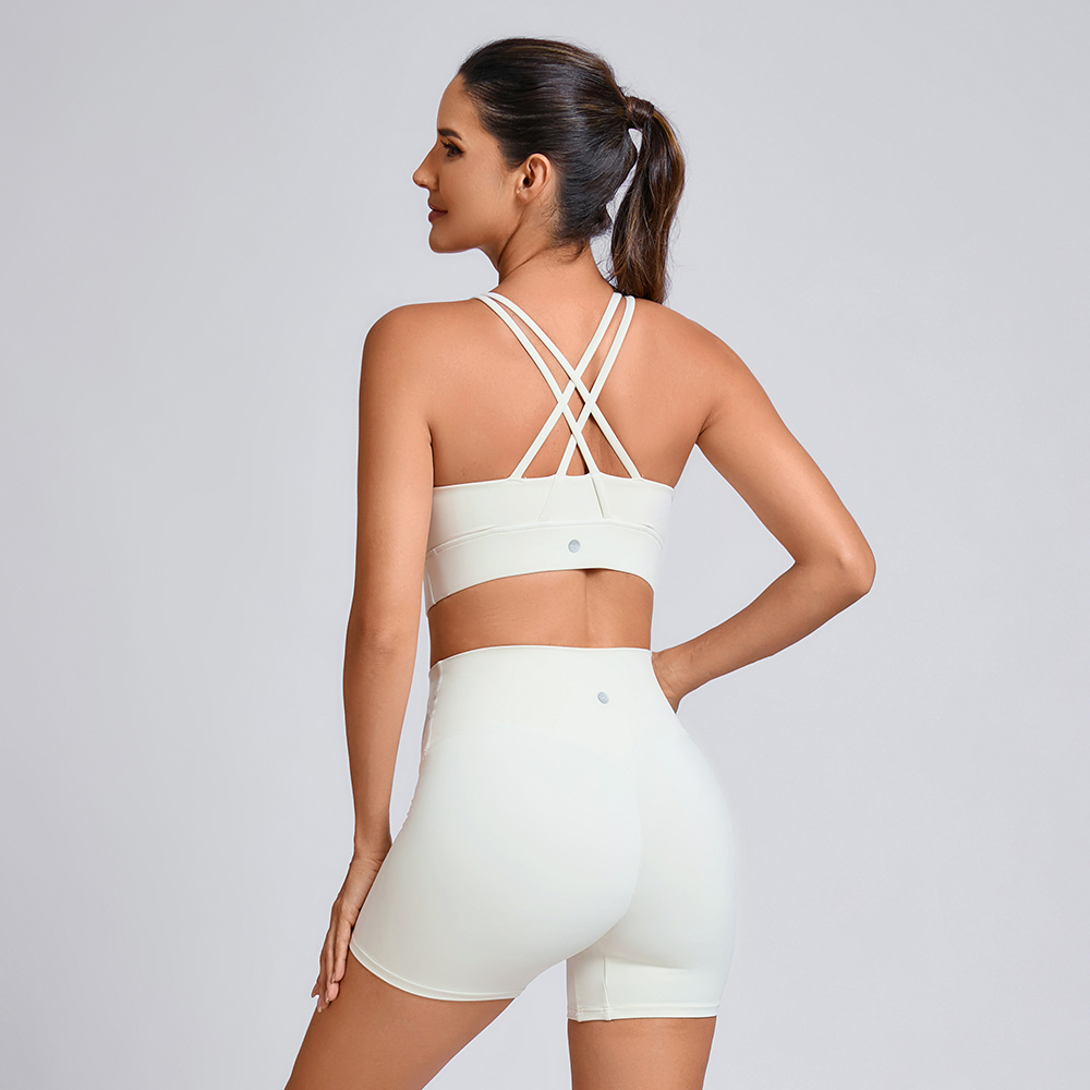 Custom Racerback Sports Bra and Shorts Manufacturer | High-waisted shorts Supplier